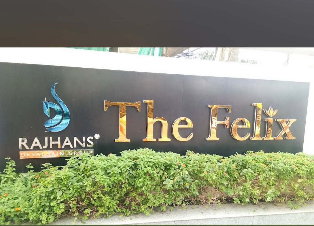 Rajhans Felix bungalow plot Piplod Surat Rajhans Felix residential plot near VR Mall