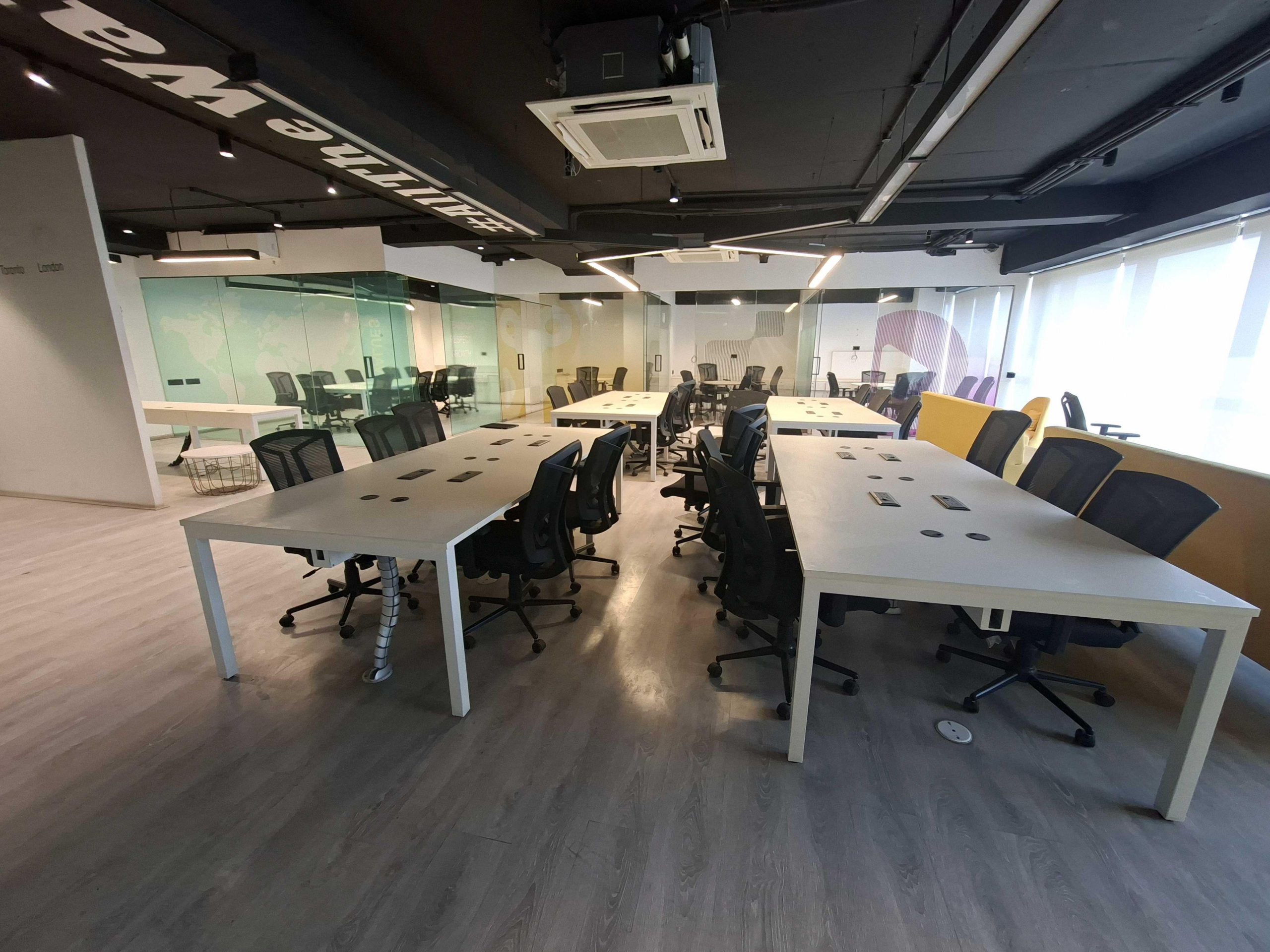 40-seater-office-rajhans-montessa.jpg